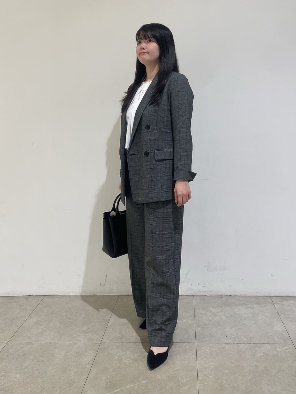 emikaさんの「INDIVI｜【洗える／オンオフ】チェック柄ダブルジャケット」を使ったコーディネート