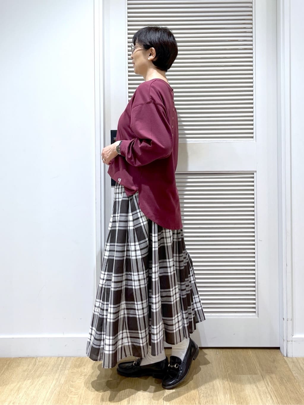 Miyazakiさんの「Dessin｜【360度可愛い・洗える】バックヘンリーカットソー」を使ったコーディネート