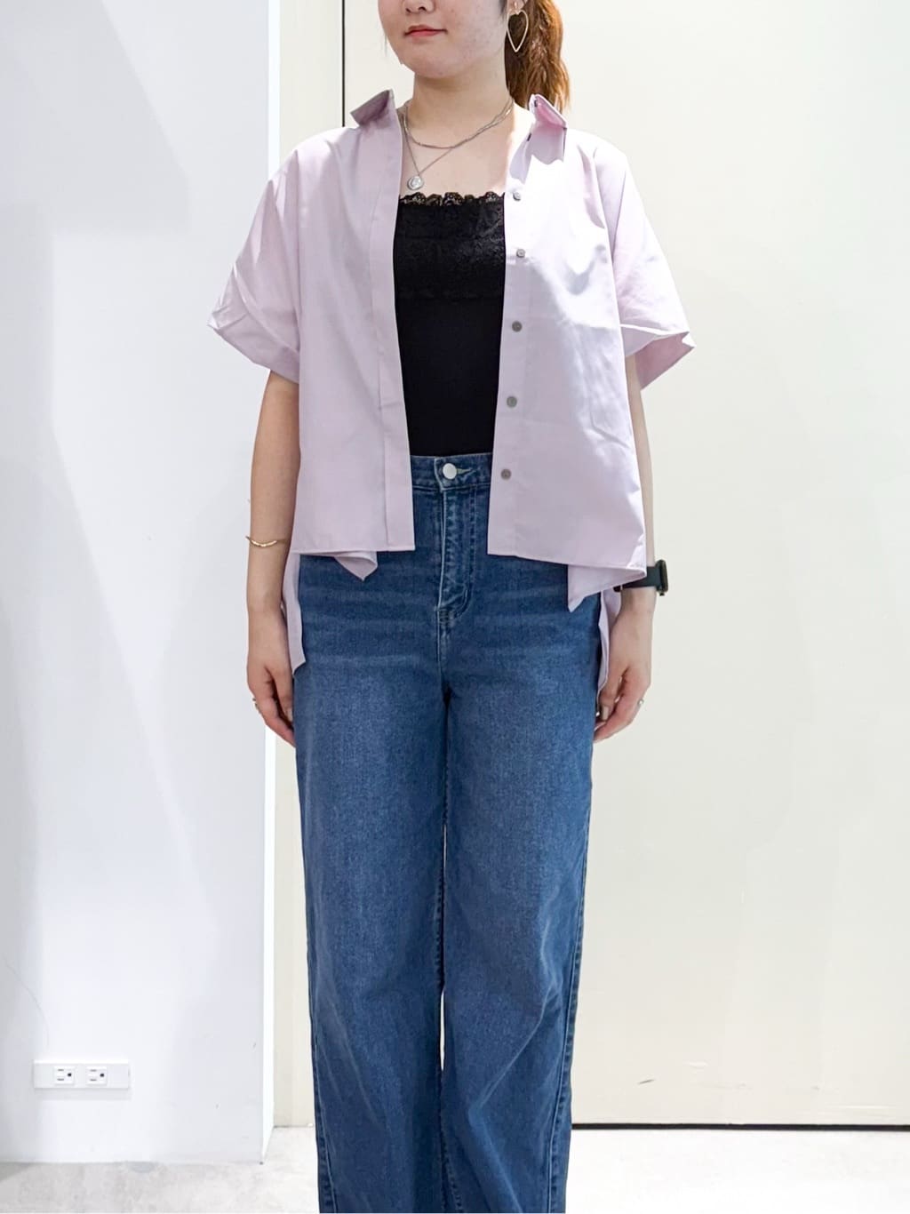 sayaさんの「OPAQUE.CLIP｜《andGIRL掲載》リラクシーシャツ【洗濯機洗い可】」を使ったコーディネート