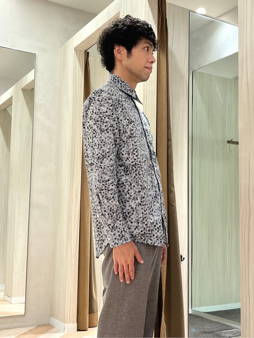 URAさんの「TAKEO KIKUCHI｜ピンジャージ 千鳥 ジャケット」を使ったコーディネート