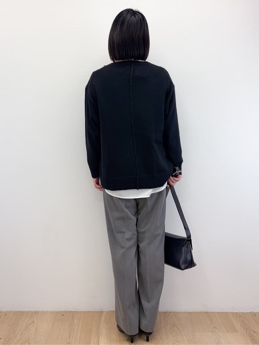 Takeさんの「OPAQUE.CLIP｜リラクシークルーネックニット【洗濯機OK】」を使ったコーディネート