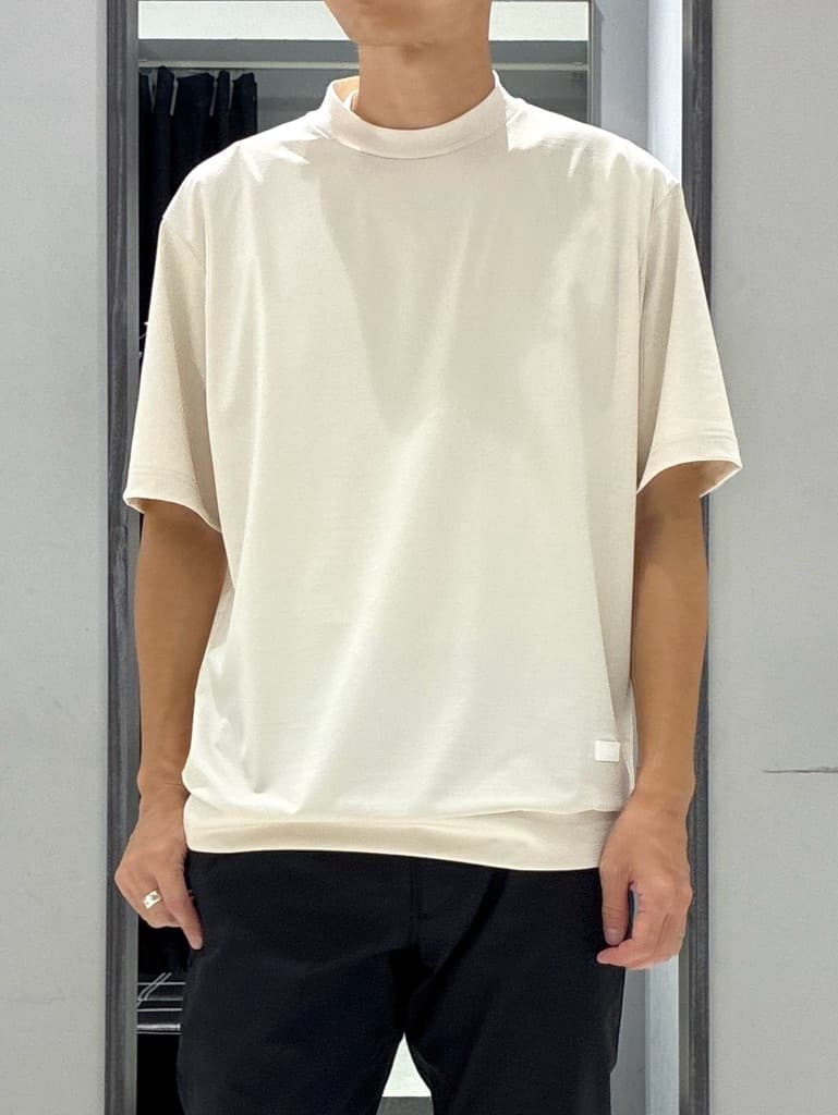わいずみさんの「TAKEO KIKUCHI｜【COOL CITY WEAR】テーラードTシャツ /接触冷感」を使ったコーディネート