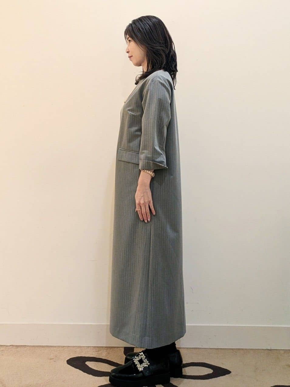 laverさんの「UNTITLED｜【洗える/ストレッチ性】スーツライク ストライプワンピース」を使ったコーディネート