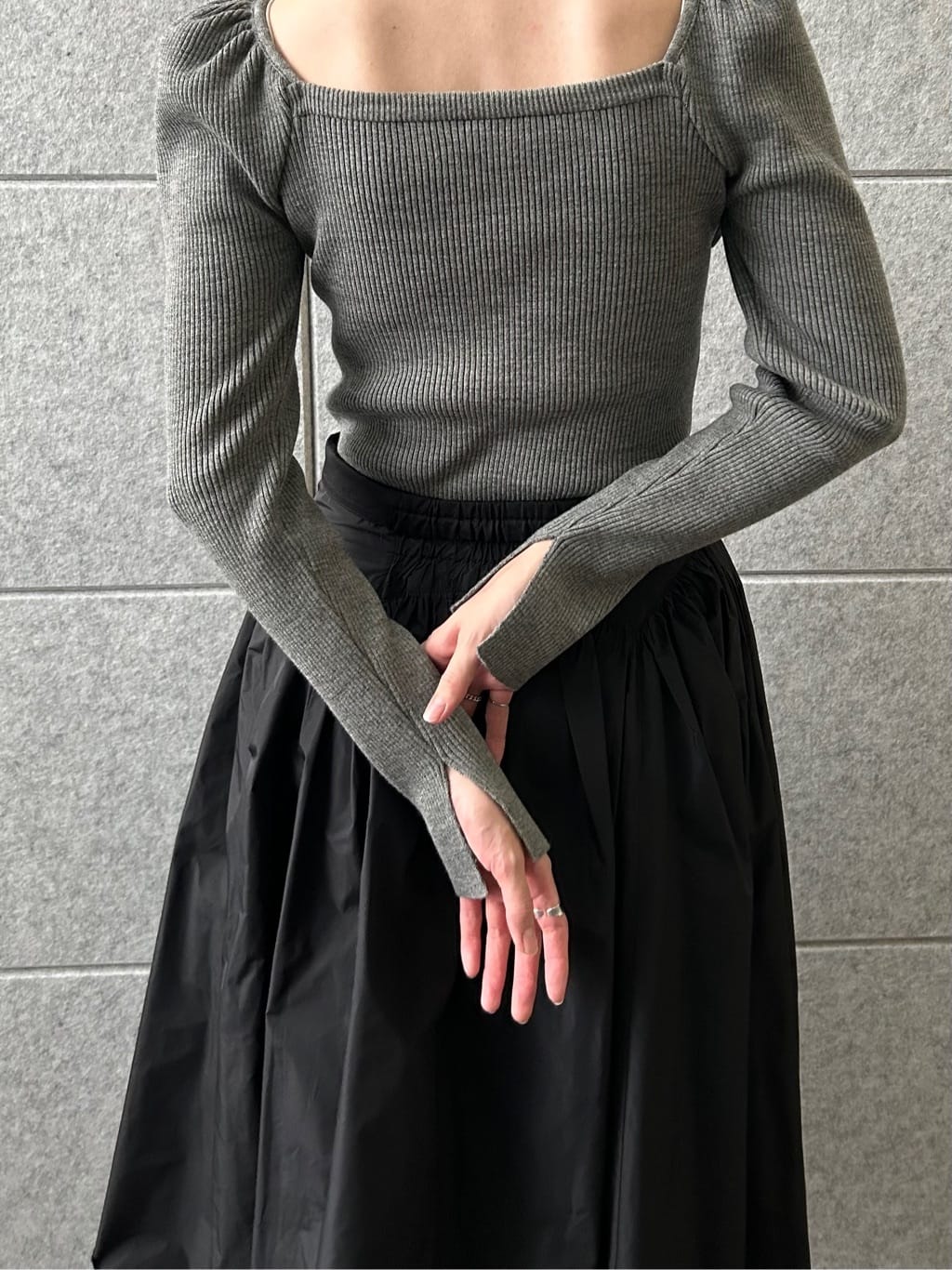 honoka Aさんの「CODE A｜femi gather rib knit」を使ったコーディネート