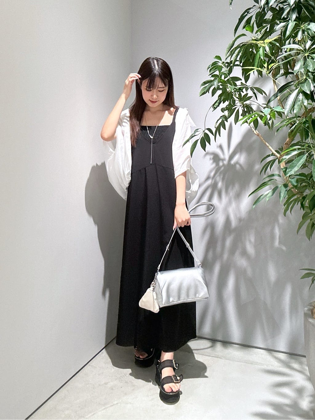 Renoさんの「INDIVI｜バルーンフォルムブラウス」を使ったコーディネート