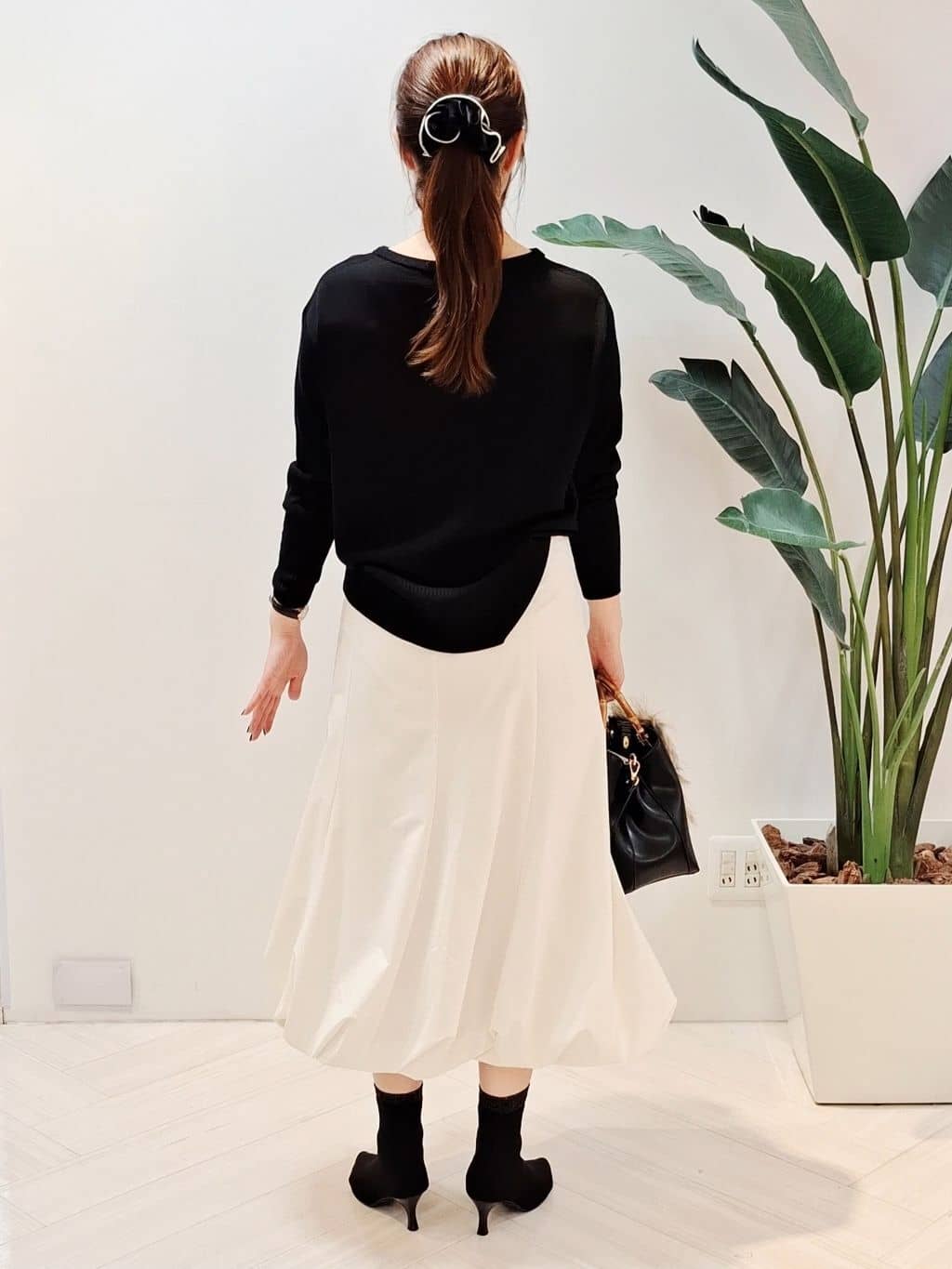 YuKaRiさんの「UNTITLED｜【8色展開/体型カバー】魅せるタイムレスニット」を使ったコーディネート