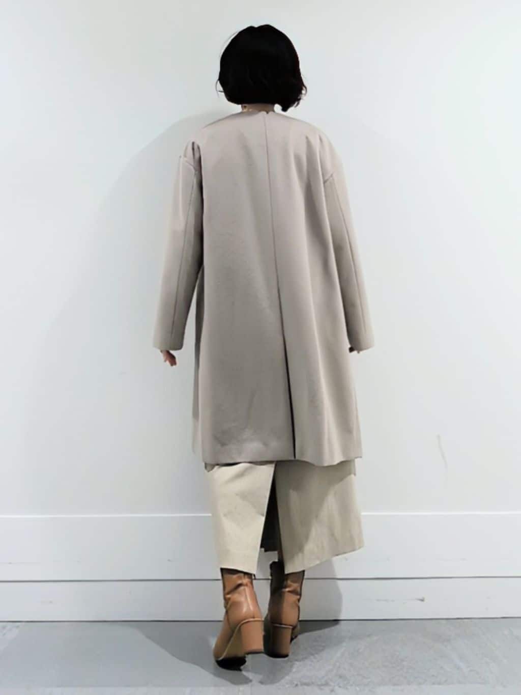 ミズタさんの「UNTITLED｜【日本製／通勤／フォーマル】カシミヤ混ノーカラーコート」を使ったコーディネート