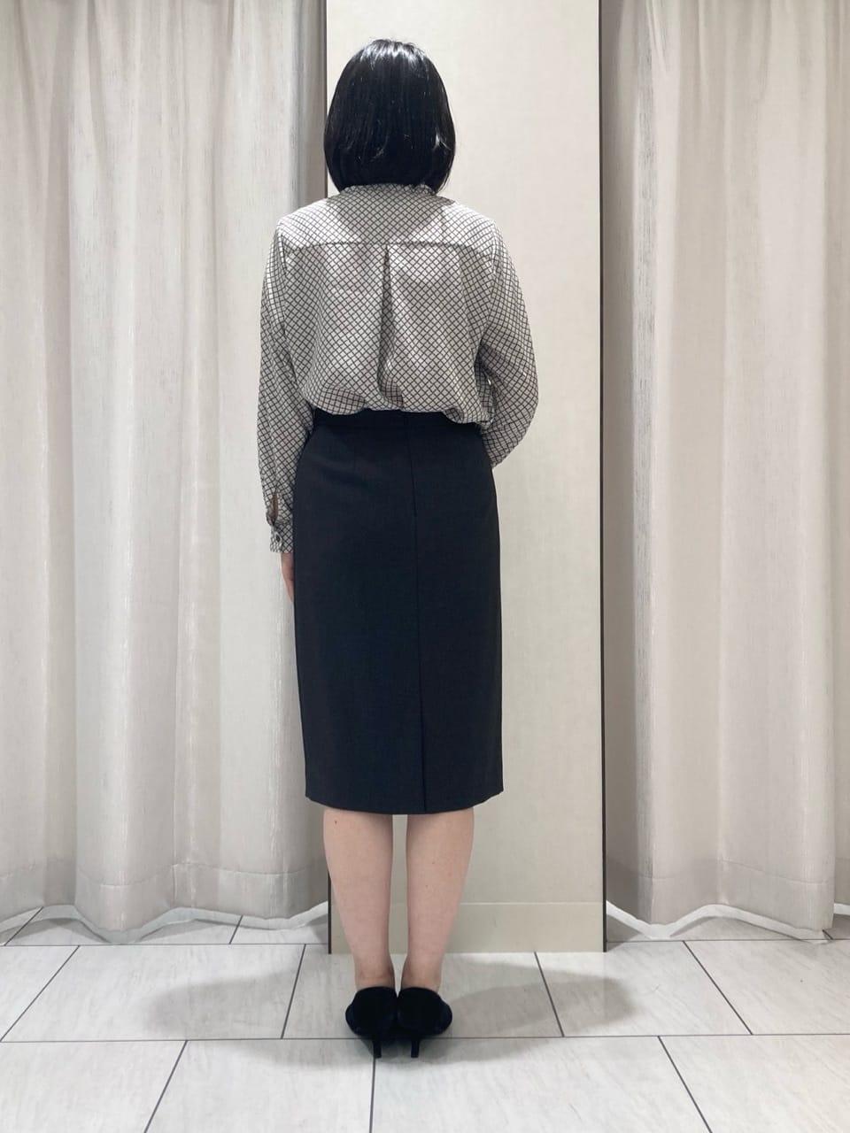 わたなべさんの「UNTITLED｜【洗える/お仕事スーツ】ドライメランジ カラーレスジャケット」を使ったコーディネート