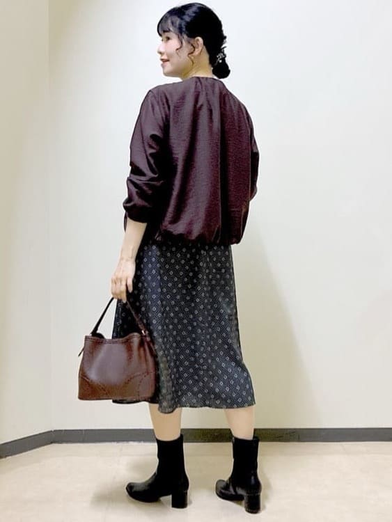  beni_gingerさんの「Reflect｜【きちんと見え／通勤／セレモニーにおすすめ◎】ドット&times;ダイヤ柄ワンピース」を使ったコーディネート