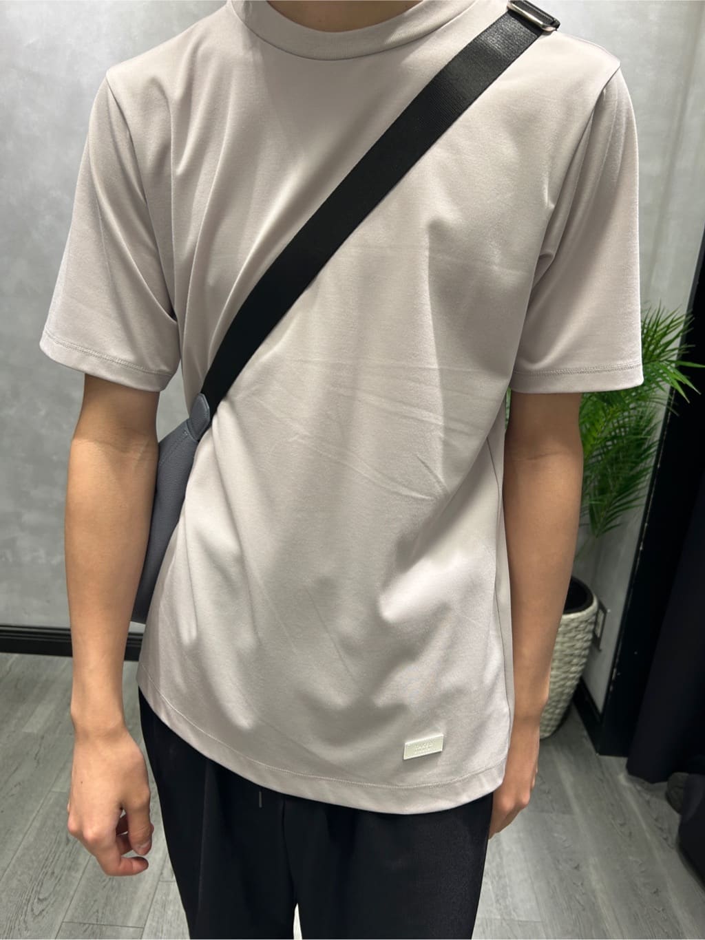 ruiさんの「TAKEO KIKUCHI｜【COOL CITY WEAR】エアートール パンツ /接触冷感・通気性」を使ったコーディネート