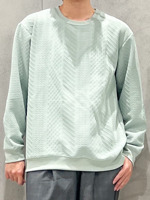 SHI-MAさんの「THE SHOP TK｜【無地に飽きた方へ】ふくれジャカードスウェット　洗濯機OK/6色展開/ユニセックスでおすすめ！」を使ったコーディネート