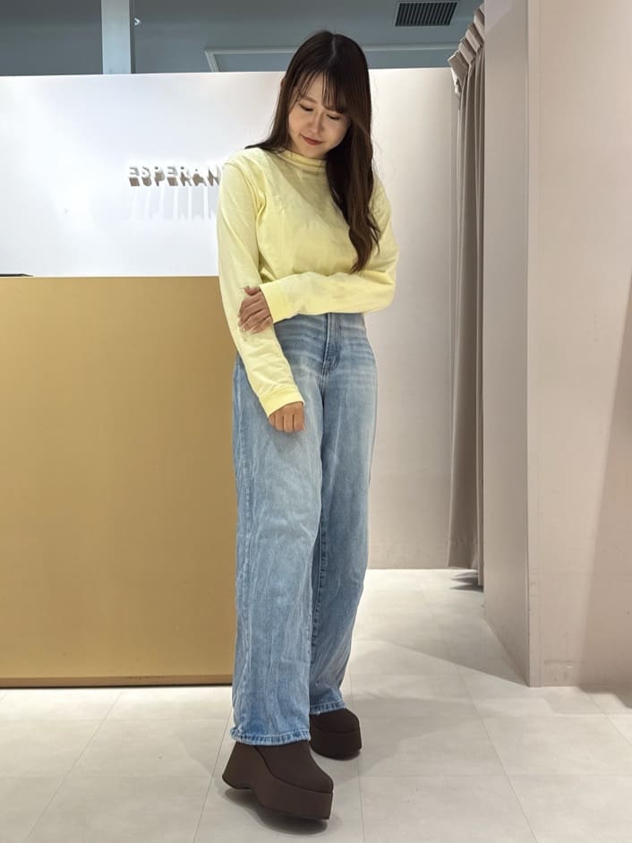 neinaさんの「ESPERANZA｜厚底ニットショートブーツ」を使ったコーディネート