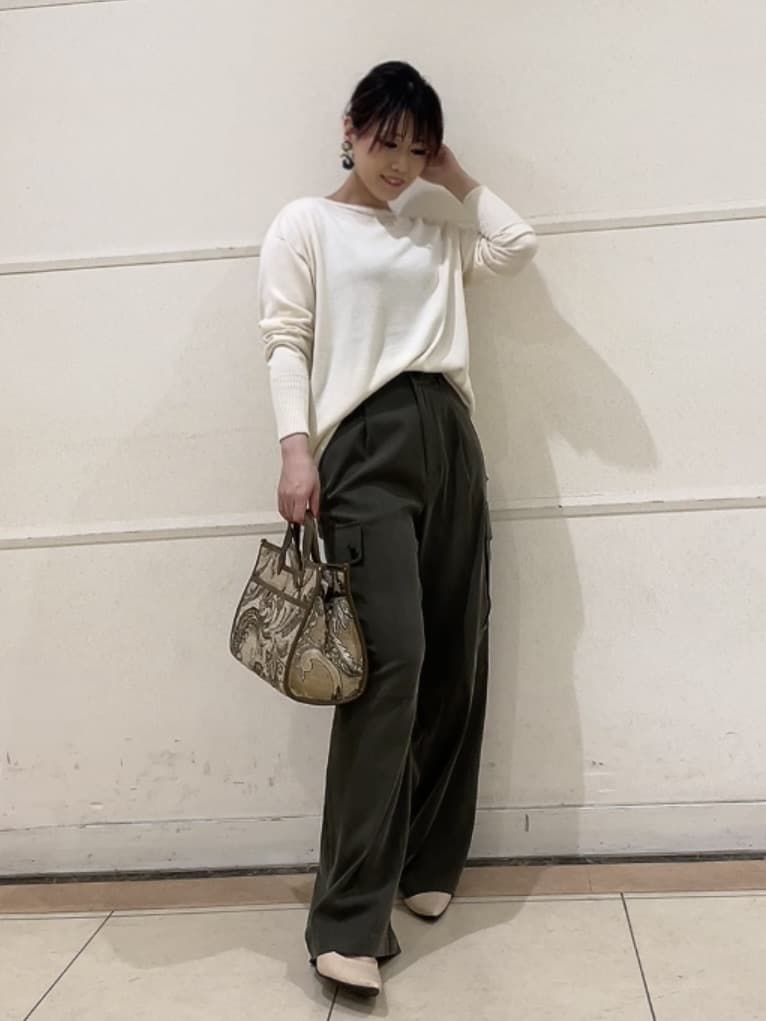 watanabeさんの「UNTITLED｜【8色展開/体型カバー】魅せるタイムレスニット」を使ったコーディネート
