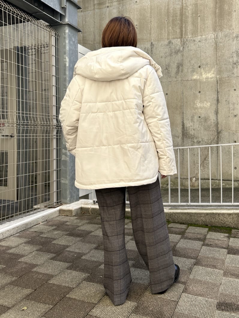ga_riさんの「THE SHOP TK｜【すっきり見えシルエット】上品ふわもこ中綿ブルゾン」を使ったコーディネート