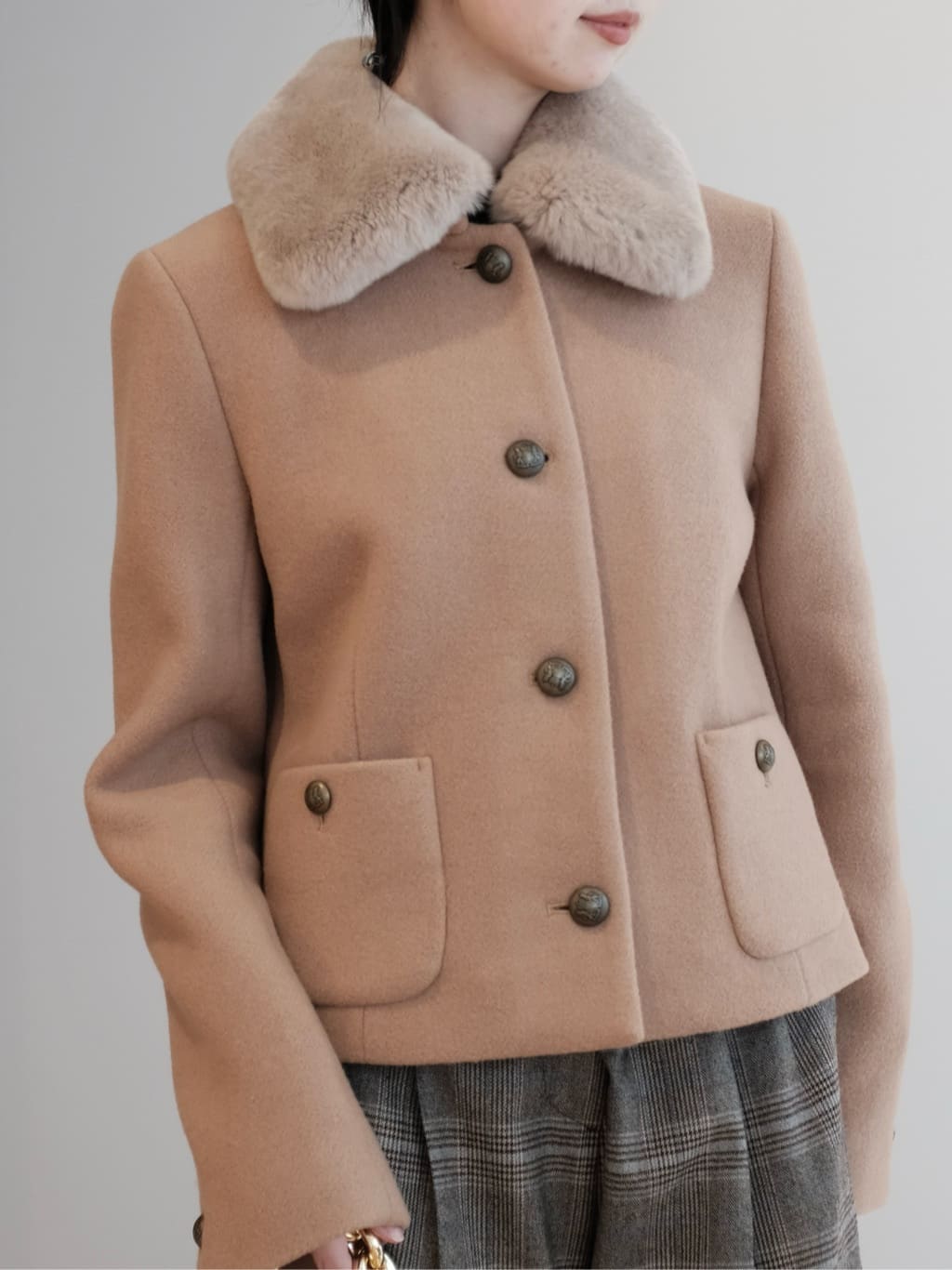 Kishimotoさんの「DRESSTERIOR｜◆ショートブーツ」を使ったコーディネート