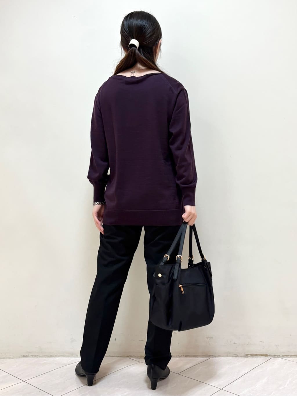 mikiさんの「Reflect｜【ちくちくしない／アンサンブル可／通勤におすすめ◎】オフボディニット」を使ったコーディネート