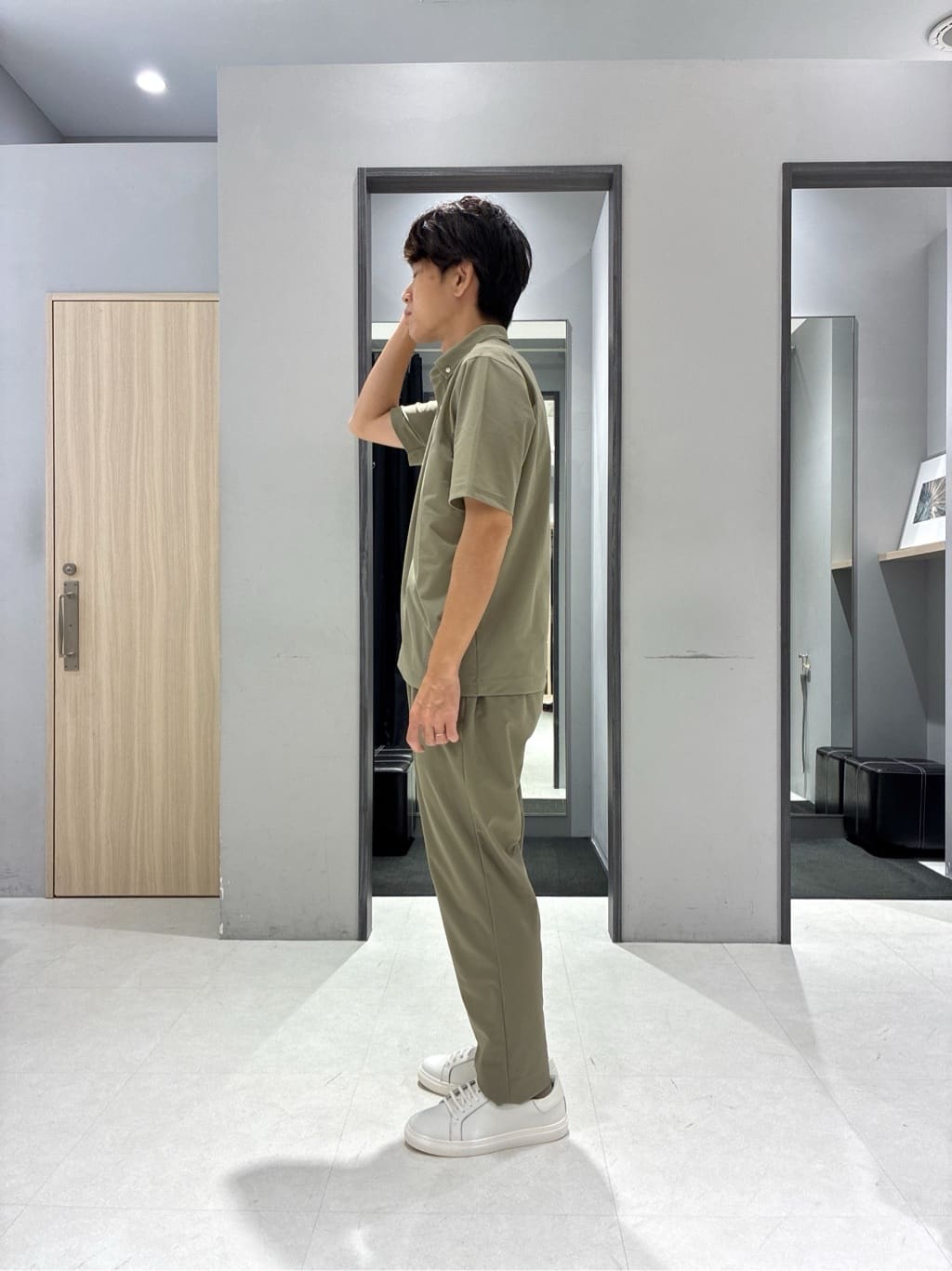 わいずみさんの「TAKEO KIKUCHI｜【COOL CITY WEAR】エアートール ポロシャツ /接触冷感・通気性」を使ったコーディネート