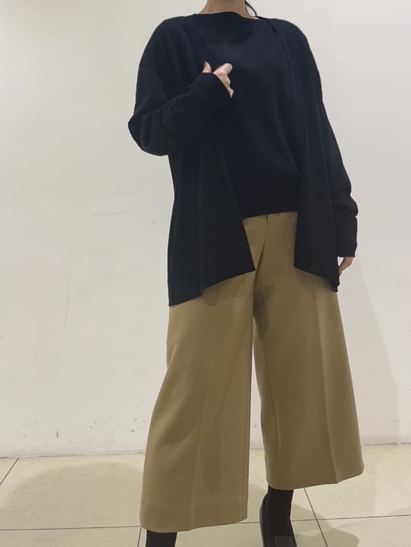 watanabeさんの「UNTITLED｜【アンサンブル可/洗える/ボタンなし】シルクウールカシミヤ 着流しカーディガン」を使ったコーディネート