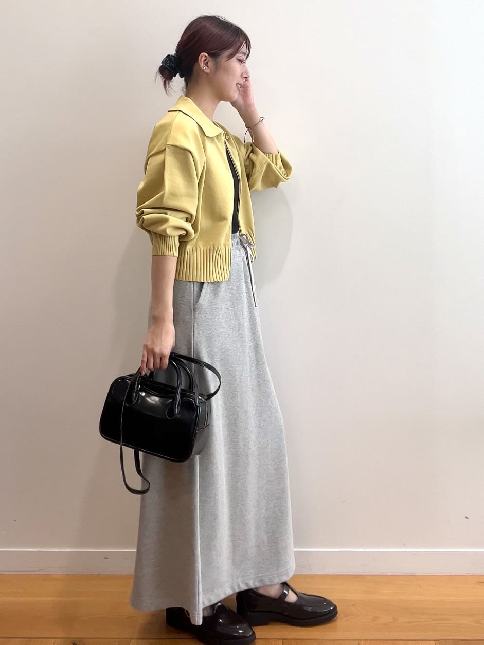 RINAさんの「OPAQUE.CLIP｜襟付きZIPアップニットカーディガン【洗濯機洗い可／抗ピル】」を使ったコーディネート
