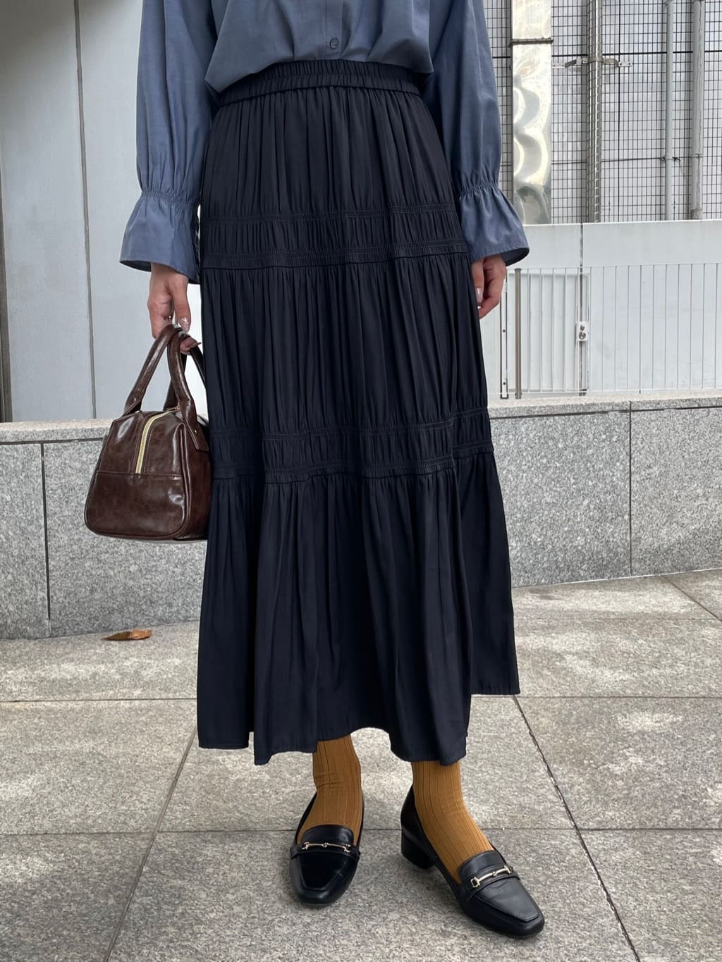 NATSUMIさんの「grove｜フリルカラーリボンブラウス」を使ったコーディネート