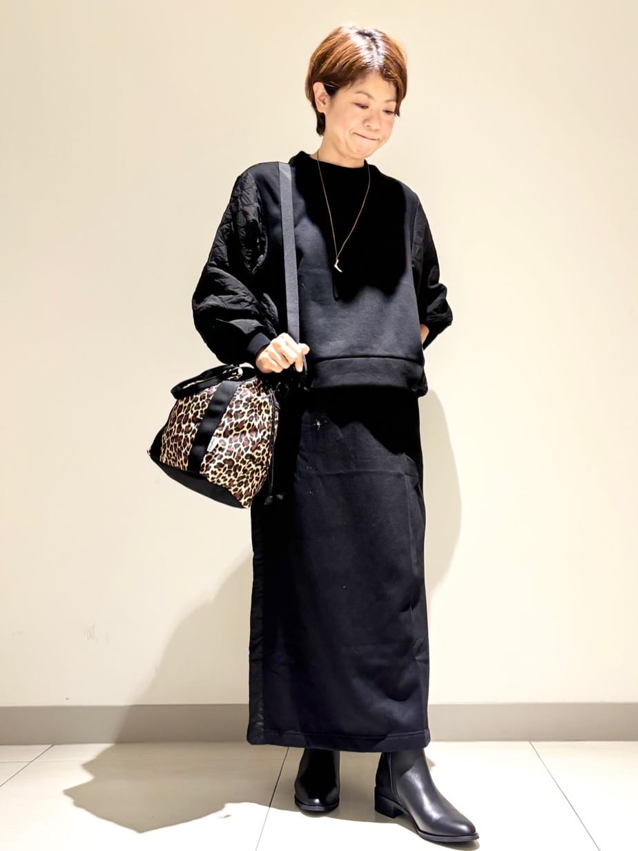 Haruさんの「Dessin｜【セットアップ可/ウエストゴム】裏毛Iラインスカート」を使ったコーディネート