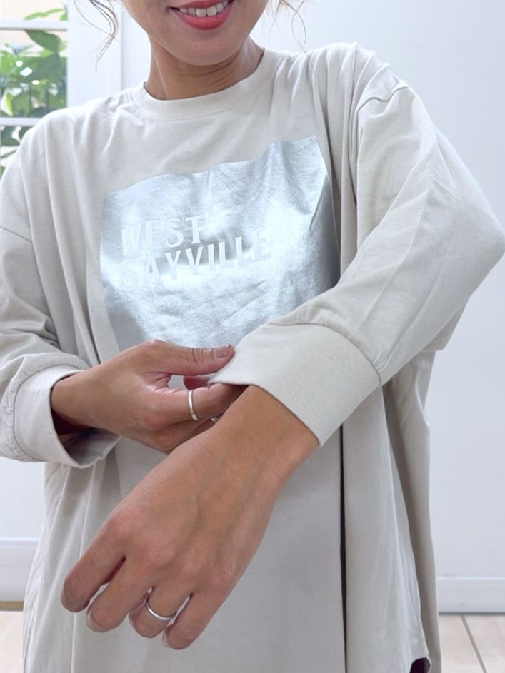 Osawaさんの「Dessin｜【洗える】箔プリントロングTシャツ」を使ったコーディネート