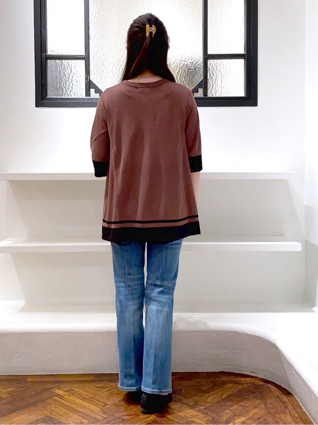 あんりさんの「grove｜涼やか体型カバー　配色シアーニットプルオーバー」を使ったコーディネート