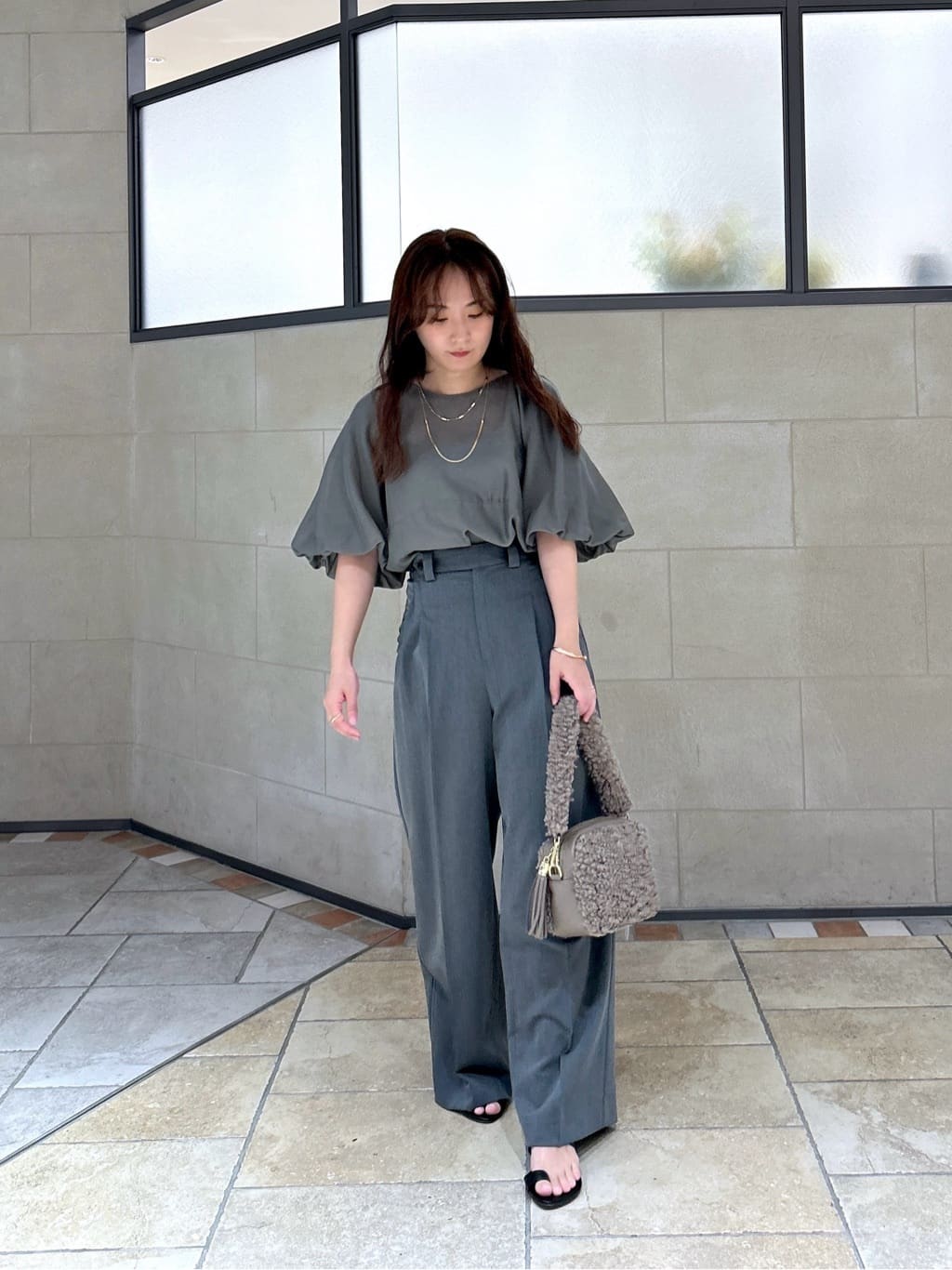 よねさんの「INDIVI｜Timeless｜モードスラックス」を使ったコーディネート