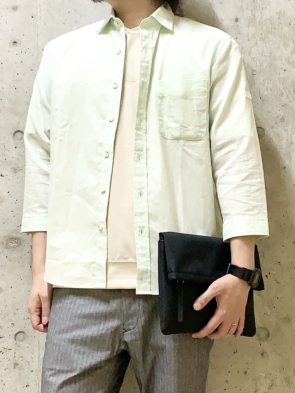 木村剛さんの「TAKEO KIKUCHI｜【Made in JAPAN】播州織 ヘリンボン ストレート パンツ」を使ったコーディネート