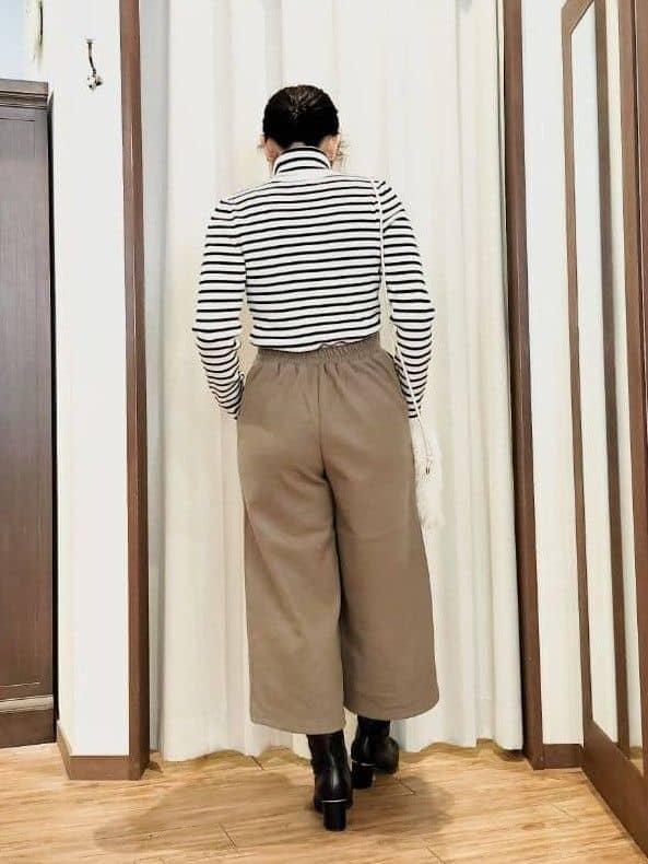 chami さんの「SHOO･LA･RUE｜【洗濯機可/撥水】フェイクファーフード ロングダウン」を使ったコーディネート