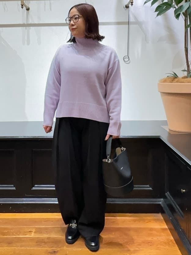 Asamiさんの「DRESSTERIOR｜シュリンクレザーバケットBAG」を使ったコーディネート