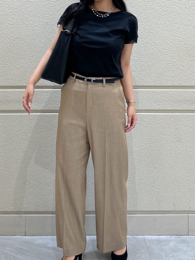 Momokaさんの「COUP DE CHANCE｜【手洗い可／日本製】きれいめデニム風パンツ」を使ったコーディネート