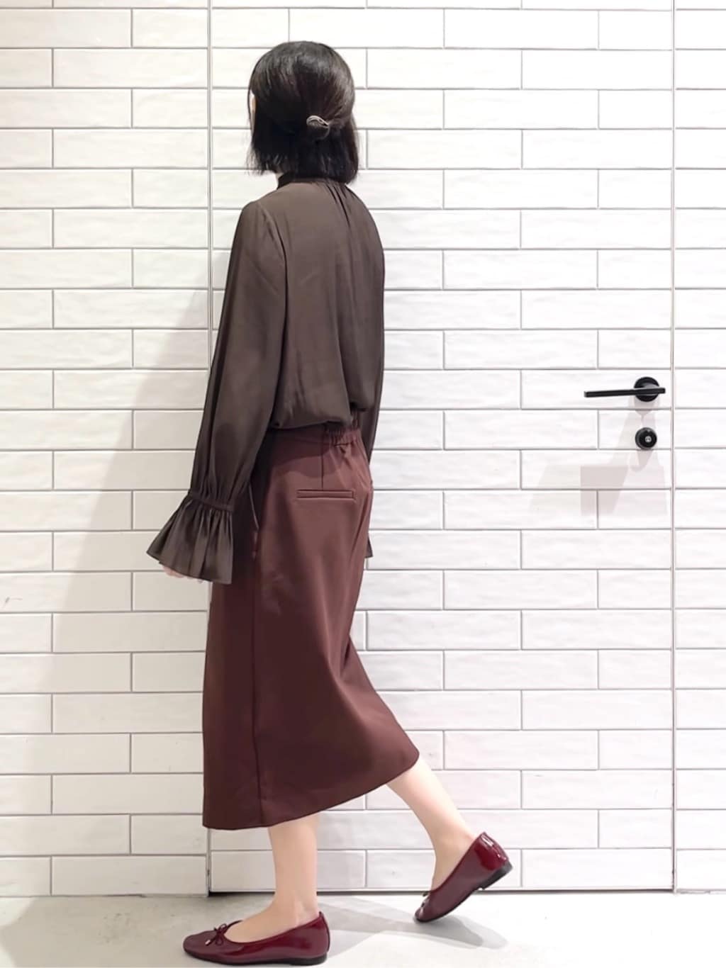 しおりさんの「OPAQUE.CLIP｜《美人百花掲載》名品フラットバレエシューズ」を使ったコーディネート