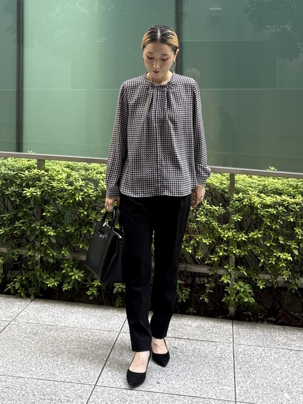kotakiさんの「INDIVI｜【通勤／オフィス】タックジョーゼットブラウス」を使ったコーディネート