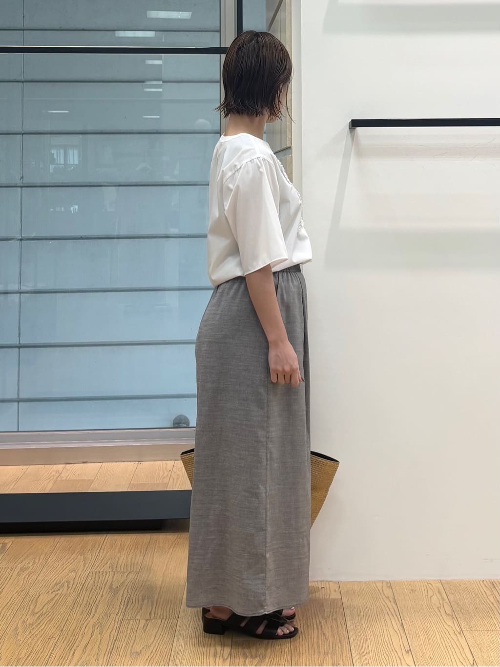 asamiさんの「INDIVI｜【洗える】胸元タックフリルブラウス」を使ったコーディネート