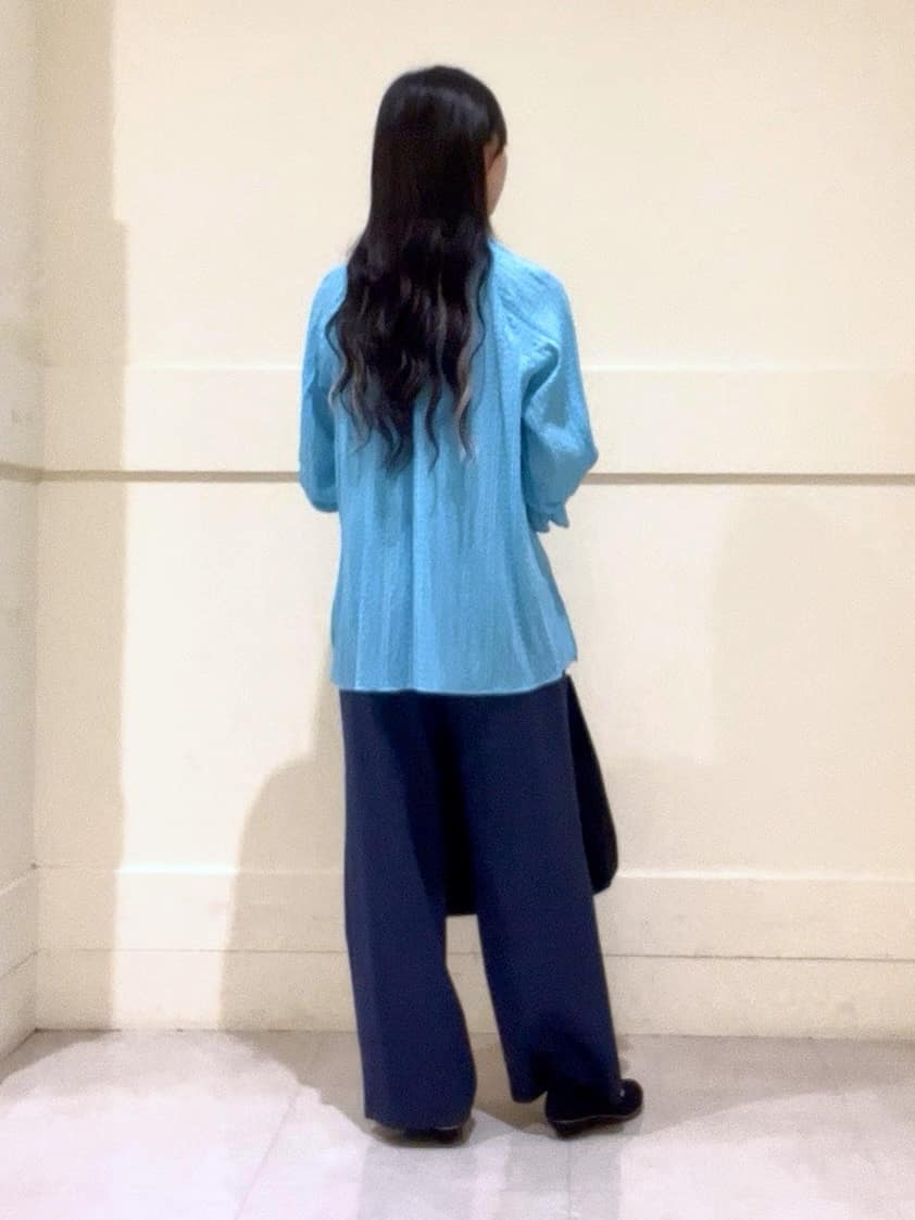 kumiさんの「INDIVI｜【デニムライク】マリンボタン リネン混ワイドパンツ」を使ったコーディネート