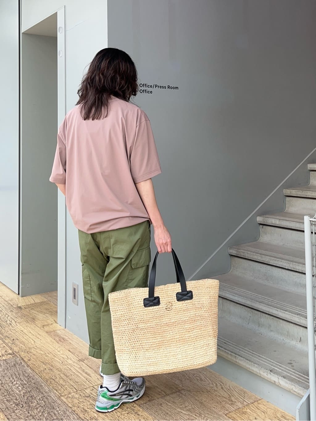 神野（jinno）さんの「TAKEO KIKUCHI｜【COOL CITY WEAR】テーラードTシャツ /接触冷感」を使ったコーディネート
