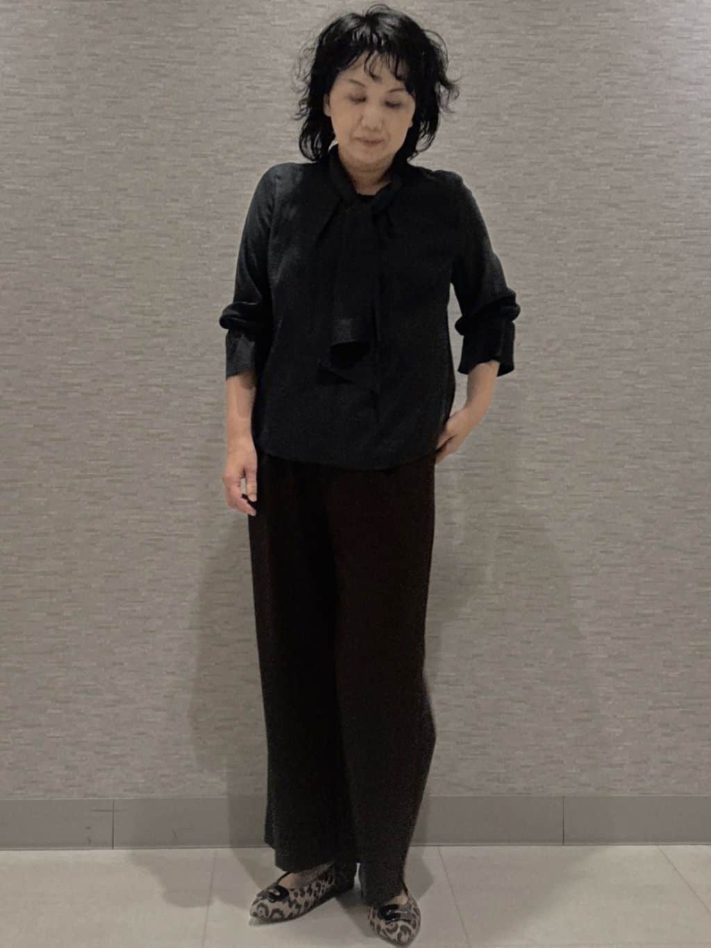 KOJIMAさんの「Reflect｜【すっきりシルエット】ワイドクロップドパンツ」を使ったコーディネート