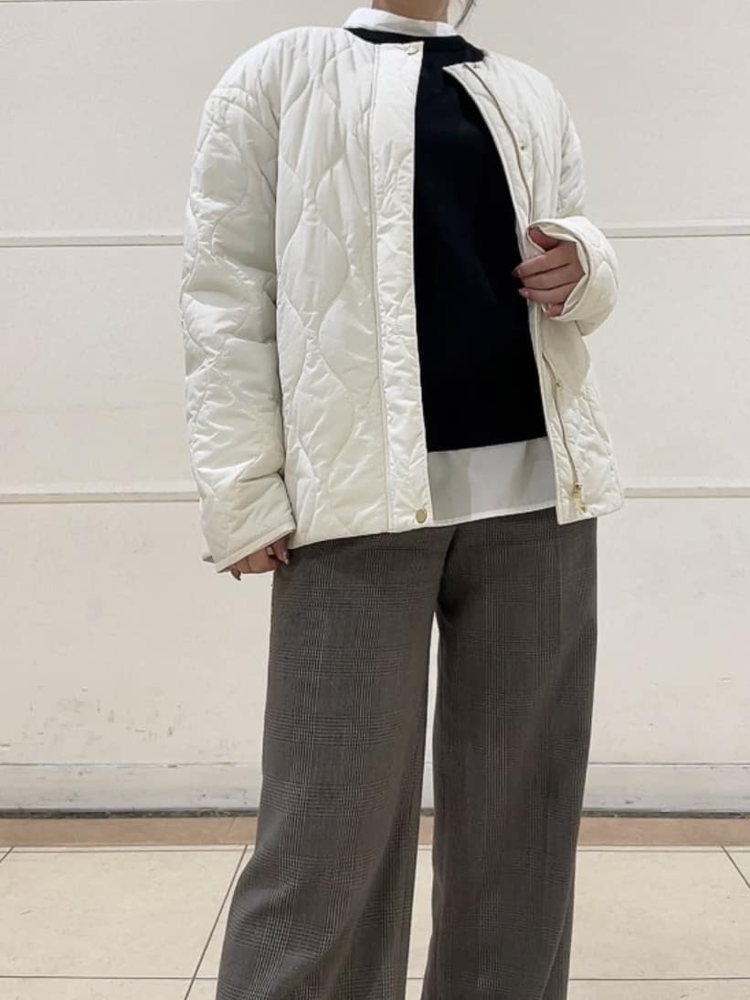 watanabeさんの「UNTITLED｜【アンサンブル可/洗える】シルクウールカシミヤ ドルマンスリーブニット」を使ったコーディネート