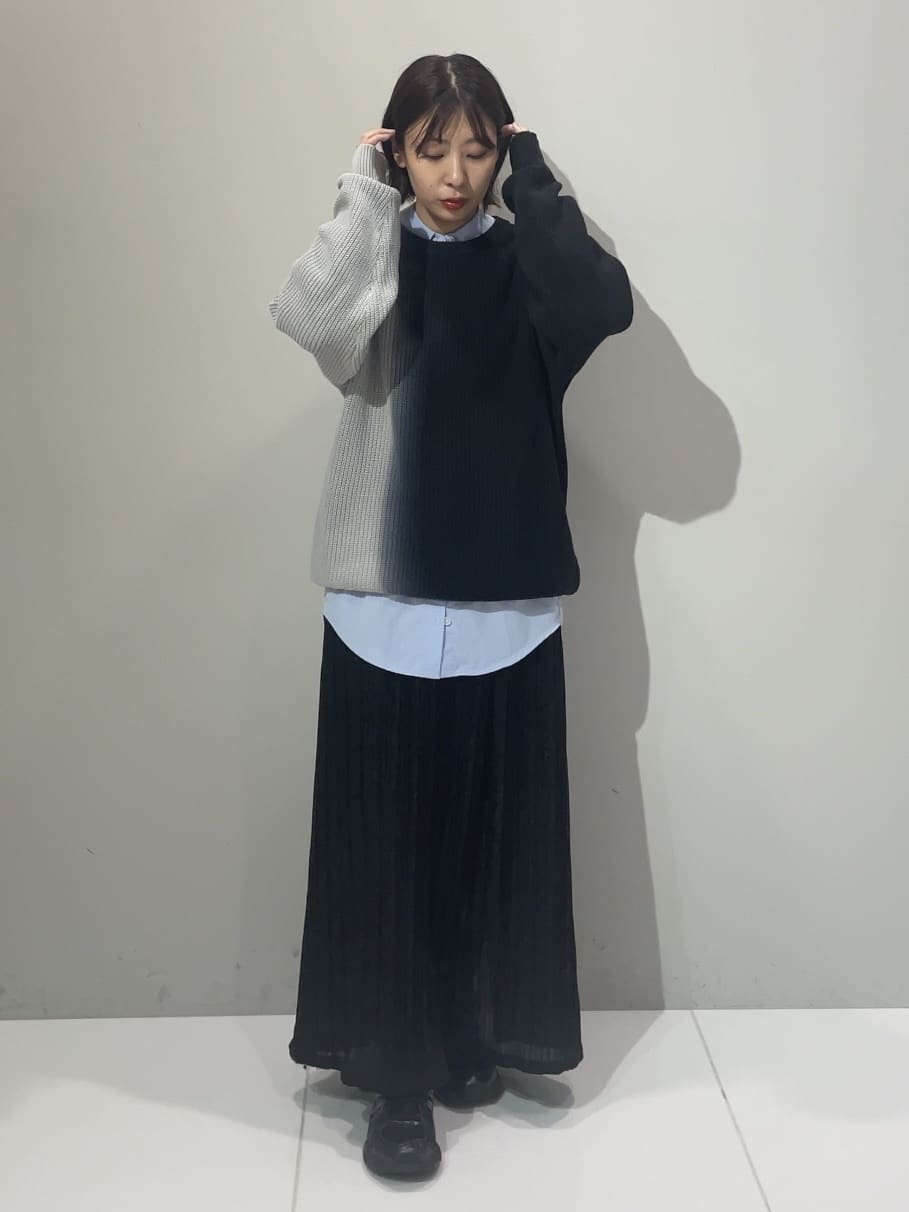 abeさんの「tk.TAKEO KIKUCHI｜グラデダイニットプルオーバー」を使ったコーディネート