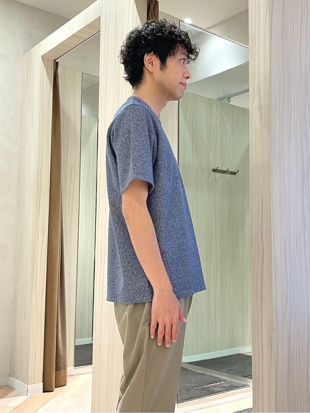 URAさんの「TAKEO KIKUCHI｜ボーラーハット柄 長袖シャツ」を使ったコーディネート