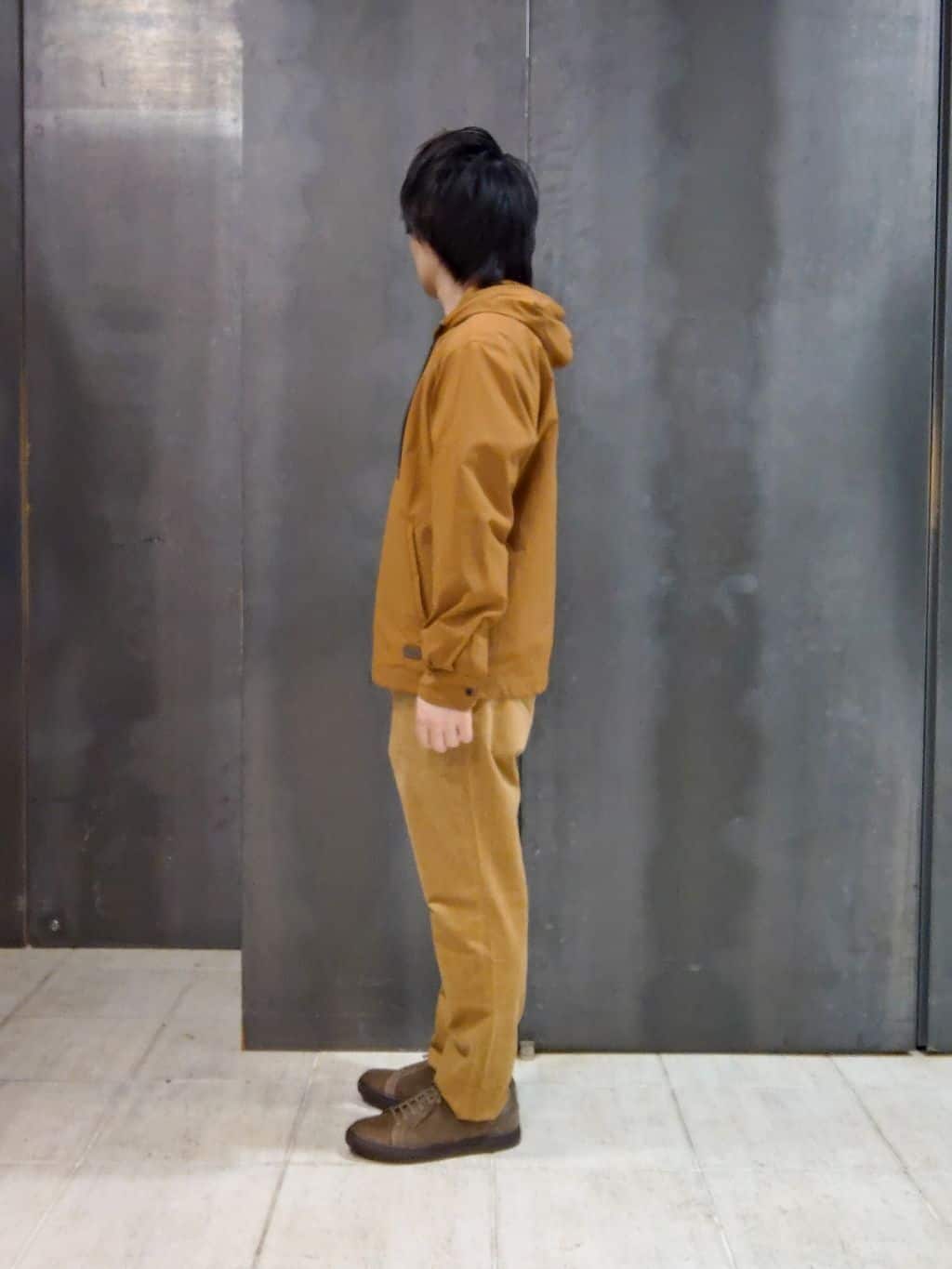 shiominさんの「TAKEO KIKUCHI｜【3D ナイロン ストレッチ】ジップアップ フードブルゾン」を使ったコーディネート