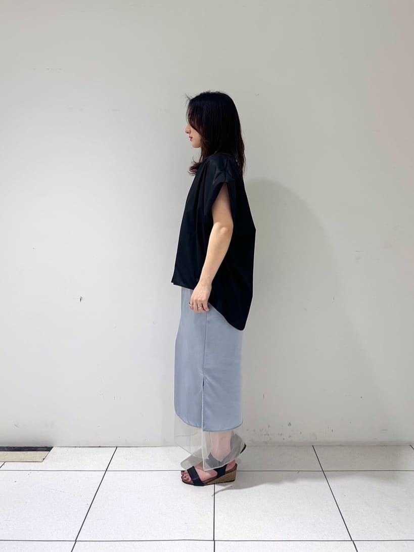 そんさんの「INDIVI｜スリーブレスタックブラウス」を使ったコーディネート