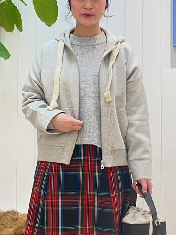 mikaさんの「Dessin｜【洗える】クルーネックワイドニット」を使ったコーディネート