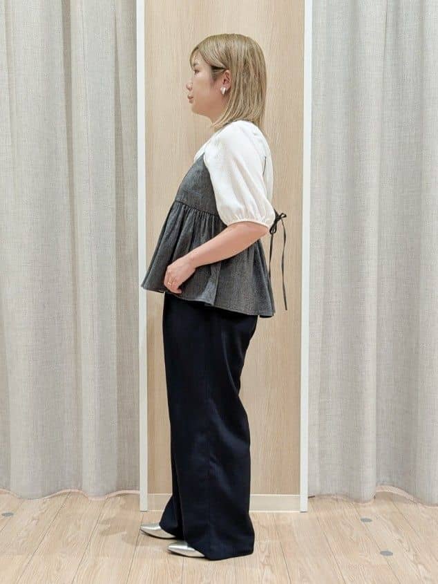 minさんの「grove｜ロープベルトで差がつく 洗練リラックスパンツ」を使ったコーディネート