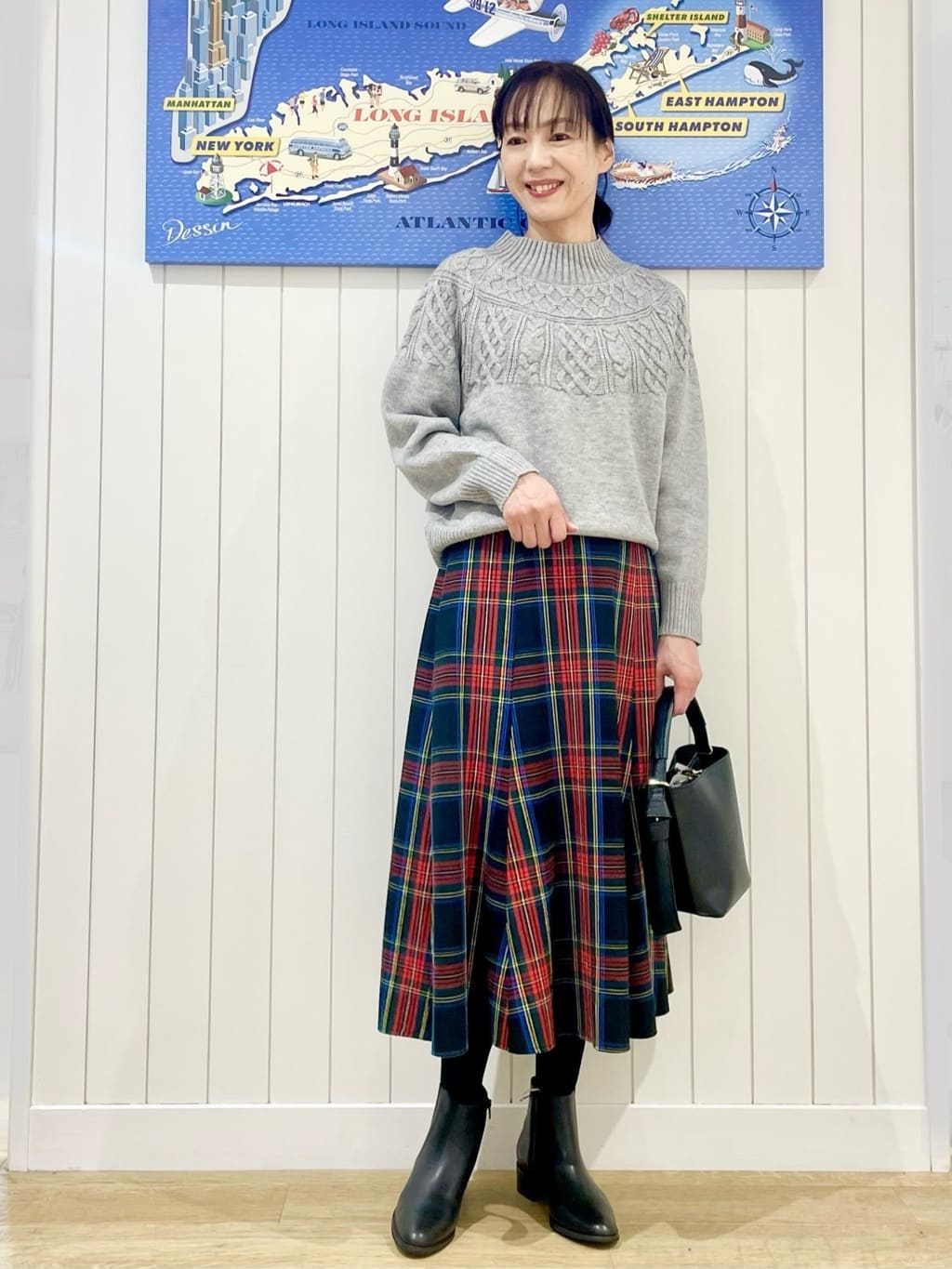uwatokoさんの「Dessin｜【洗える】チェック柄起毛フレアスカート」を使ったコーディネート