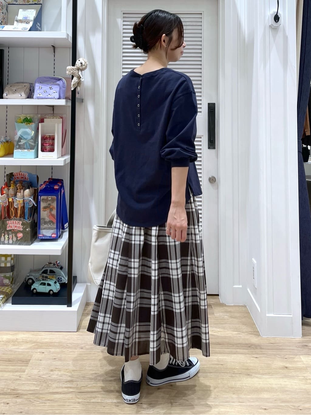 canaさんの「Dessin｜【360度可愛い・洗える】バックヘンリーカットソー」を使ったコーディネート