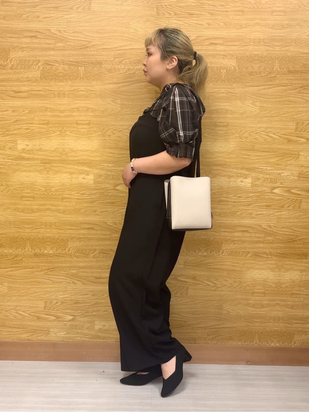 ぁむさんの「SHOO･LA･RUE｜【S-LL/5分袖】お袖タックできれいに魅せる 大人のチェックブラウス」を使ったコーディネート