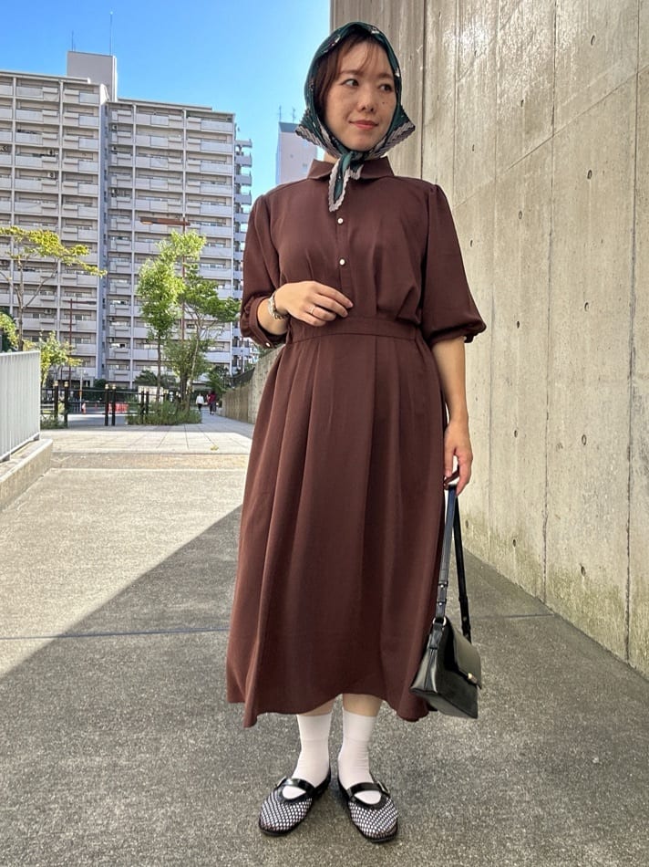 ga_riさんの「THE SHOP TK｜5分袖シャツワンピース【防シワ/吸水速乾/UVケア/洗濯機OK】」を使ったコーディネート