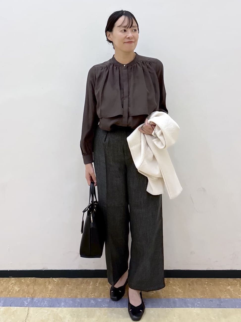 akariさんの「index｜ストレッチノーカラーブルゾン【洗濯機OK】」を使ったコーディネート